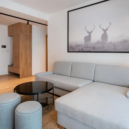 Dasus Luxury Apartament Tále